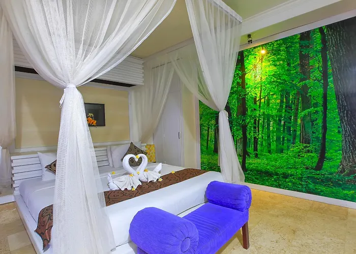 Villa Private Pool In Kuta